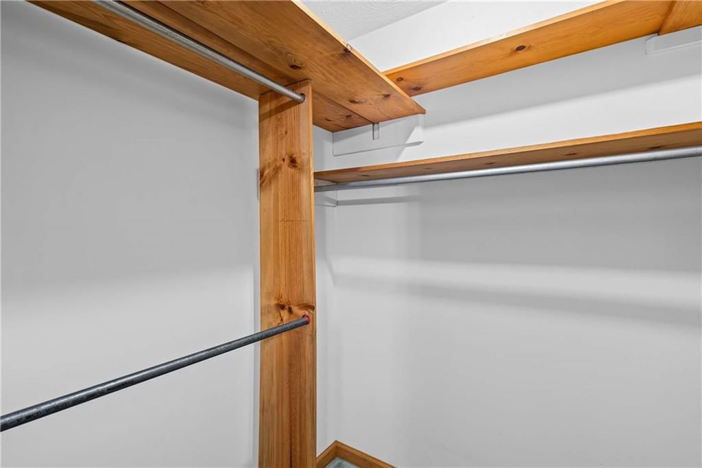 Image 20 of property listing at 1300 Smithdale Road, Cumming, GA 30040