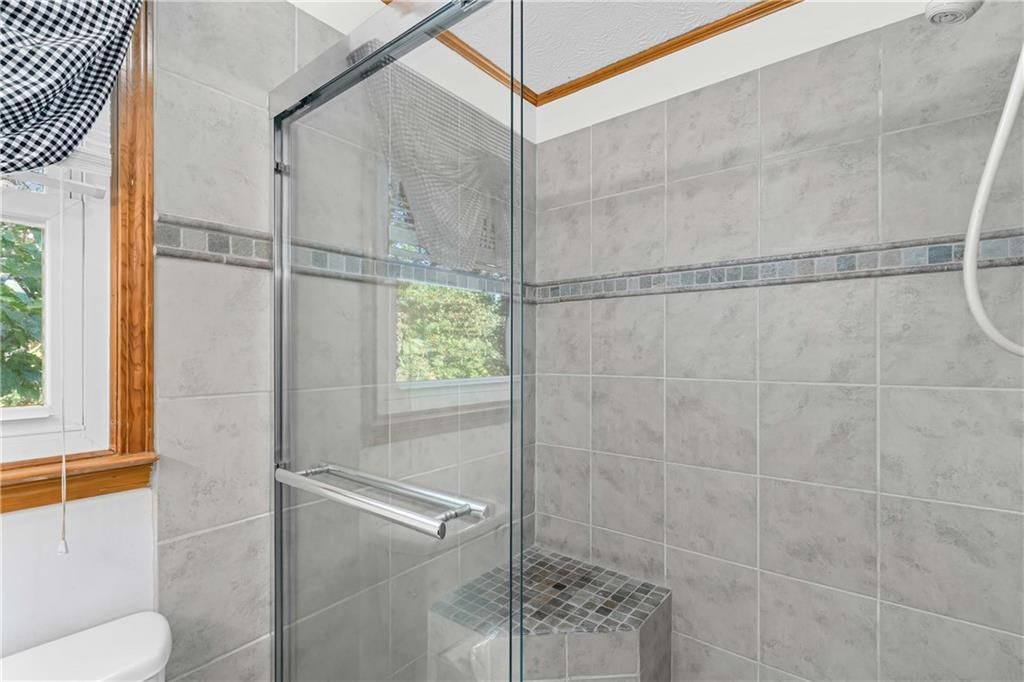 Image 22 of property listing at 1300 Smithdale Road, Cumming, GA 30040