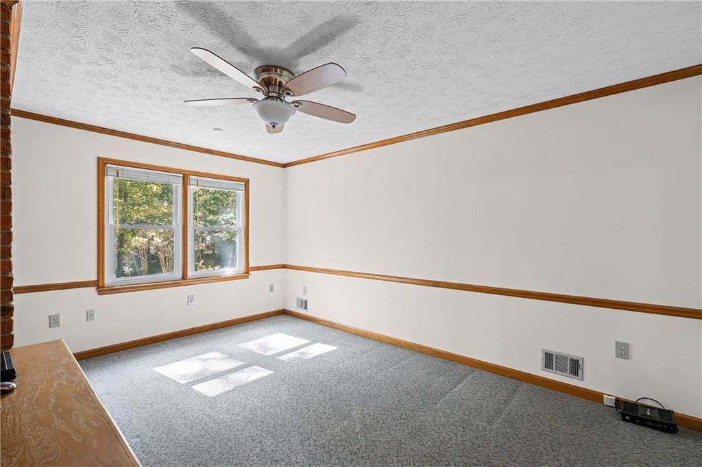 Image 26 of property listing at 1300 Smithdale Road, Cumming, GA 30040