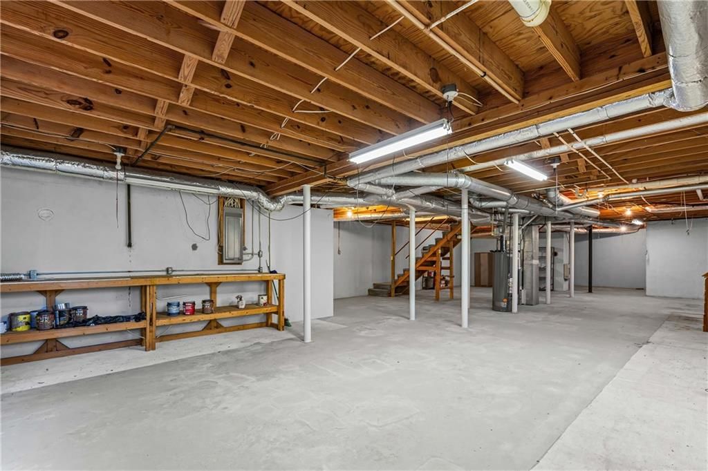 Image 38 of property listing at 1300 Smithdale Road, Cumming, GA 30040