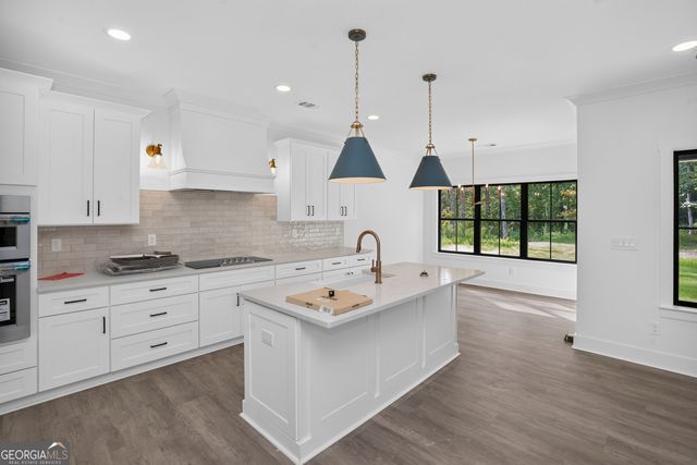 11 Peninsula Drive, Monticello, GA 31064