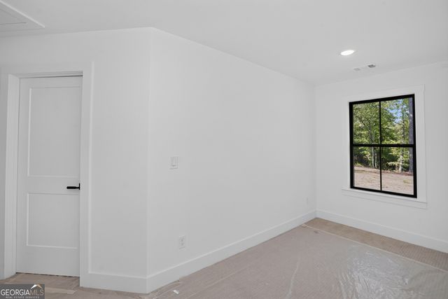11 Peninsula Drive, Monticello, GA 31064
