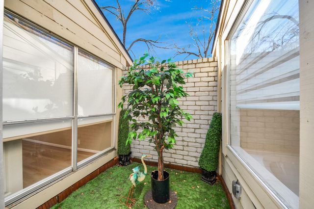 1710 Wildwood Lane, Richmond, TX 77406