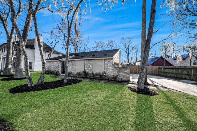 1710 Wildwood Lane, Richmond, TX 77406