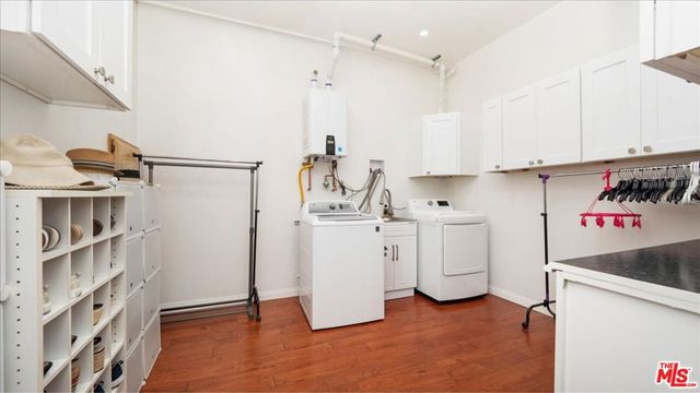 2655 Saxon Drive, Los Angeles, CA 90065