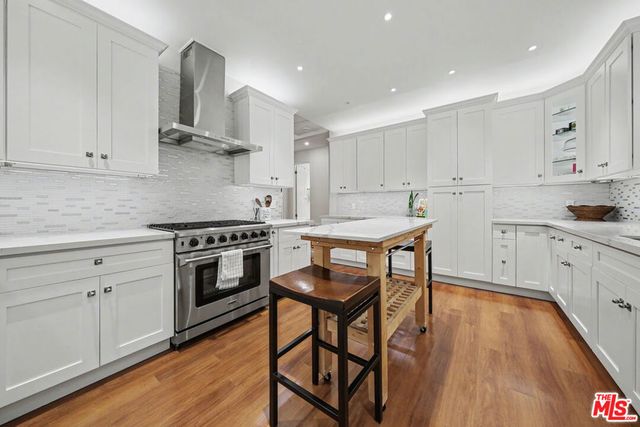 2655 Saxon Drive, Los Angeles, CA 90065