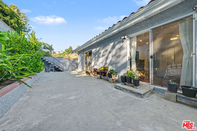 2655 Saxon Drive, Los Angeles, CA 90065