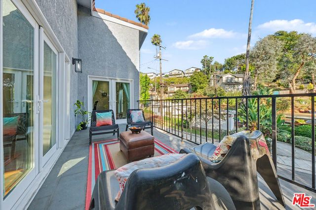 2655 Saxon Drive, Los Angeles, CA 90065