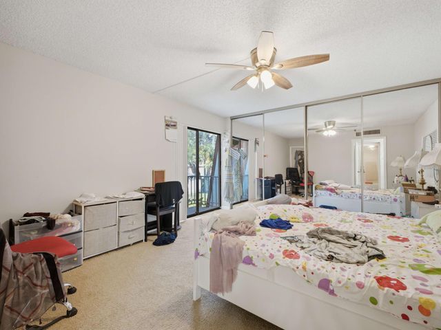 2248 White Pine Circle A, Greenacres, FL 33415
