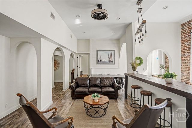 110 Barnard Street 213, Savannah, GA 31401