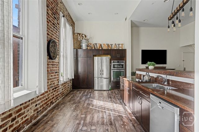 110 Barnard Street 213, Savannah, GA 31401