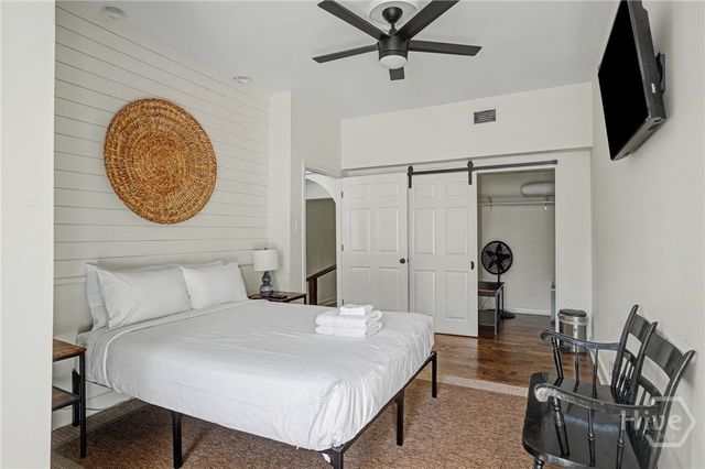 110 Barnard Street 213, Savannah, GA 31401