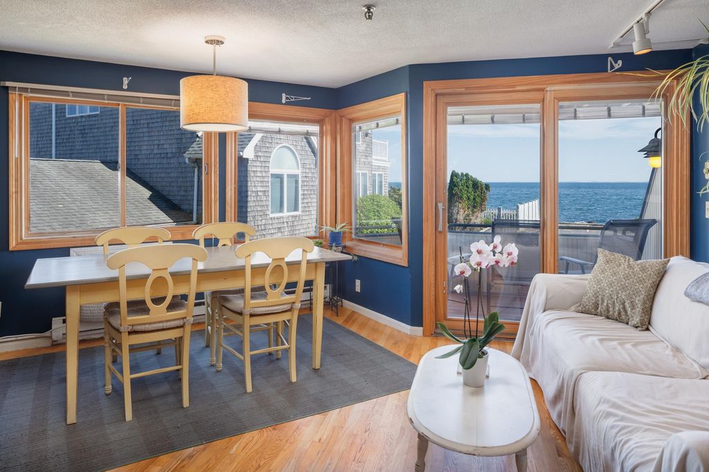 Image 1 of property listing at 504 Ocean Blvd Unit 18, Hampton, NH 03842