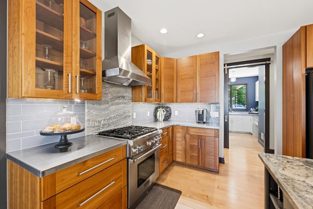 14295 Peninsula Drive, Galesburg, MI 49053