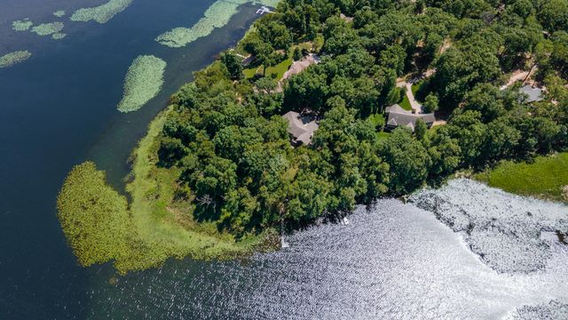 14295 Peninsula Drive, Galesburg, MI 49053