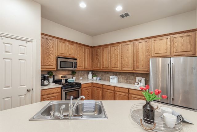 2705 Kennedy Drive, Melissa, TX 75454