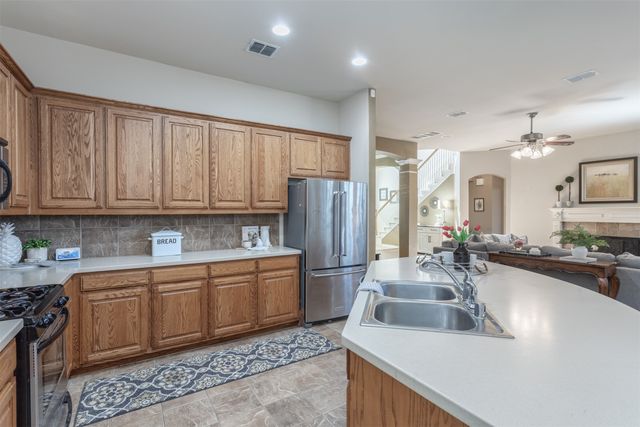 2705 Kennedy Drive, Melissa, TX 75454