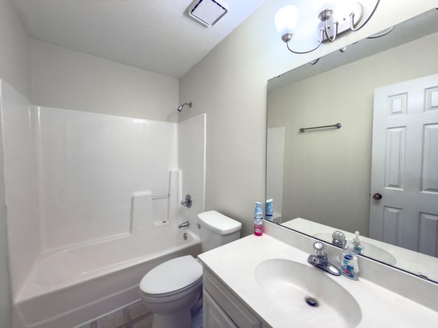 115 Hartley Hall Court, Summerville, SC 29485