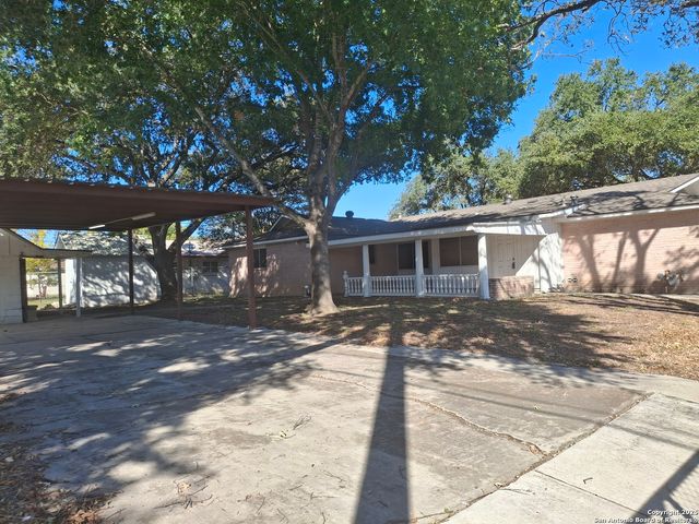 3601 Vinecrest, Kirby, TX 78219