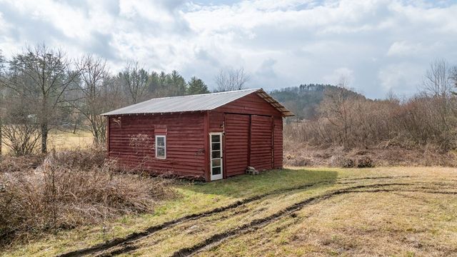 2731 Tate Road, Blairsville, GA 30512