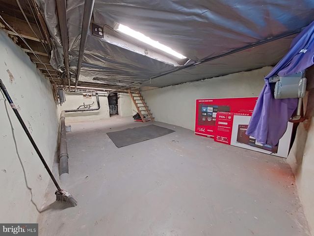 3150 ARBOR ST, Philadelphia, PA 19134