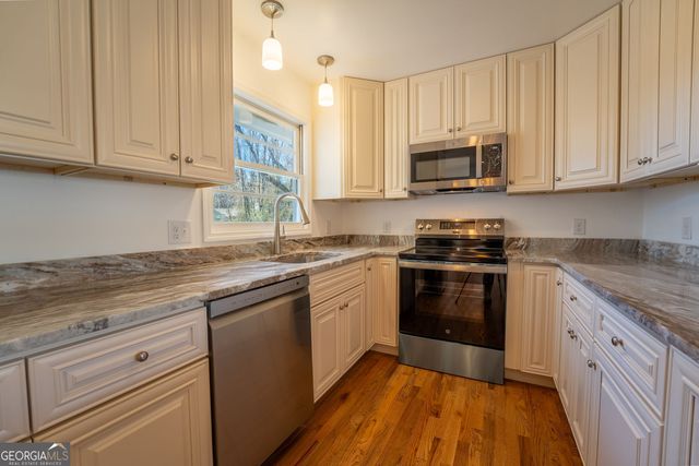 298 Faulkner Street, Cleveland, GA 30528