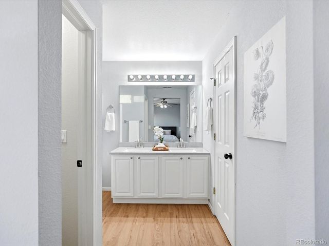 22286 E Belleview Lane, Aurora, CO 80015