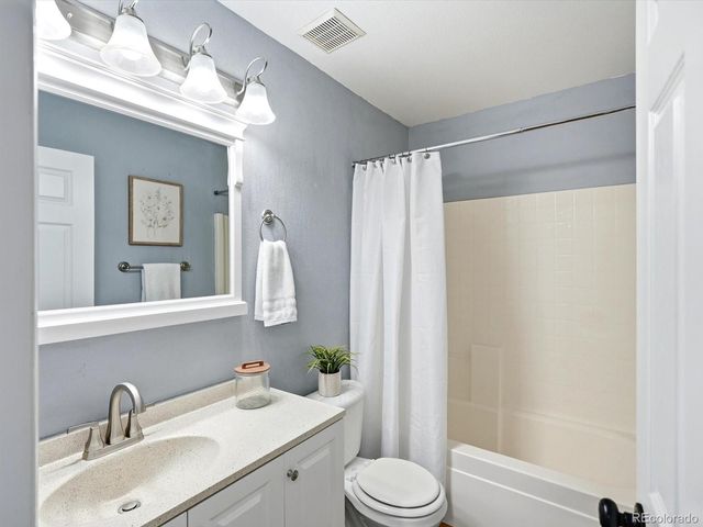 22286 E Belleview Lane, Aurora, CO 80015