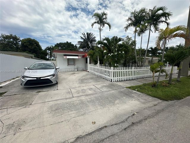 1215 S 24th Avenue 0, Hollywood, FL 33020