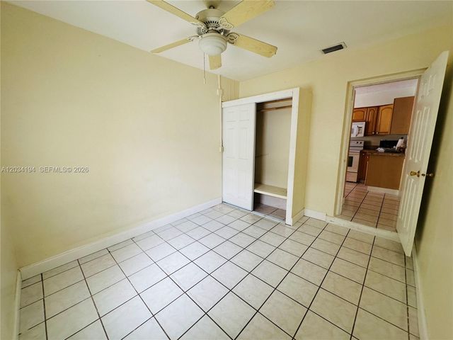 1215 S 24th Avenue 0, Hollywood, FL 33020