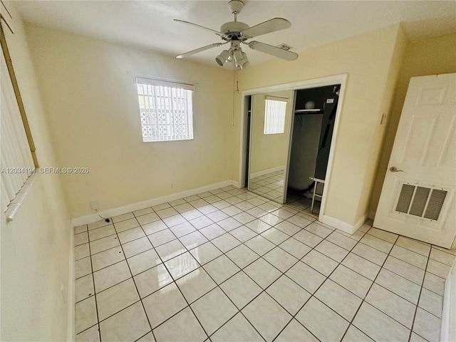 1215 S 24th Avenue 0, Hollywood, FL 33020