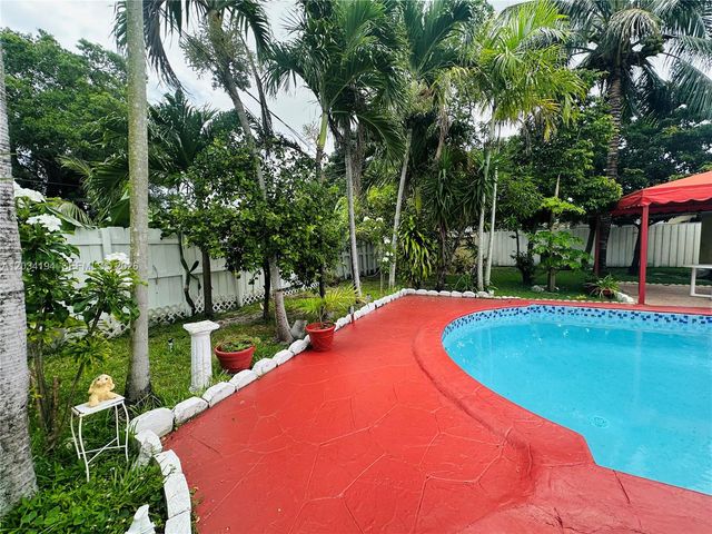 1215 S 24th Avenue 0, Hollywood, FL 33020