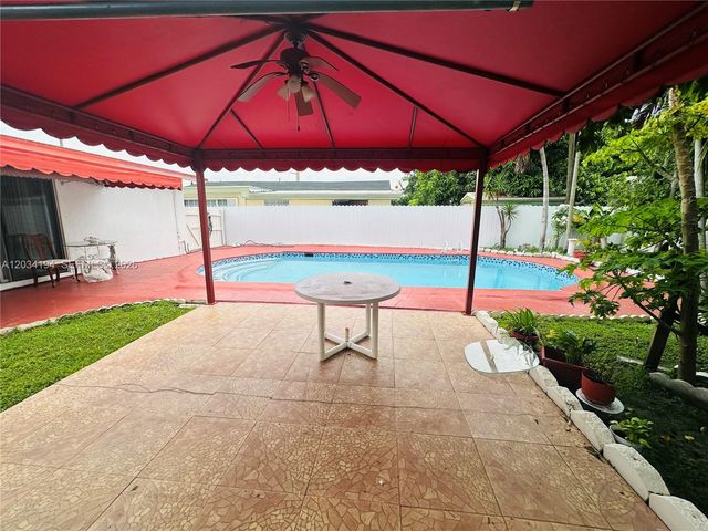 1215 S 24th Avenue 0, Hollywood, FL 33020
