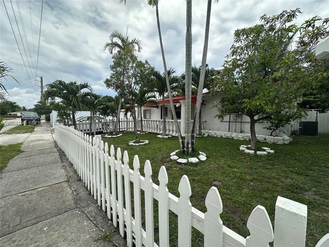 1215 S 24th Avenue 0, Hollywood, FL 33020