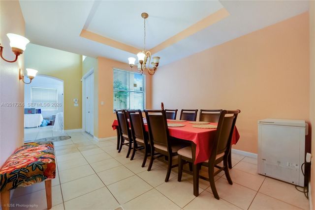 1402 SE 16th Ave, Homestead, FL 33035