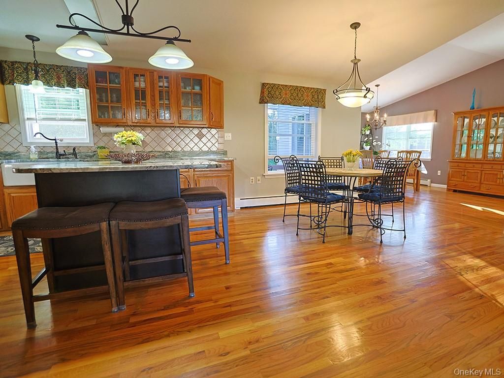 104 Ayers Court, Montgomery, NY 12549 — photo 4