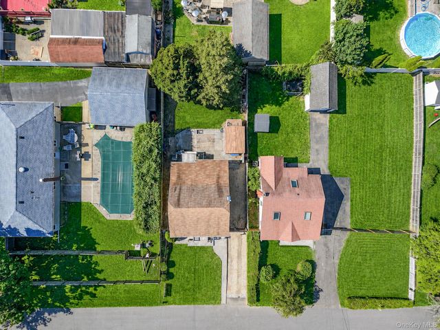 7 Inca Drive, Bay Shore, NY 11706