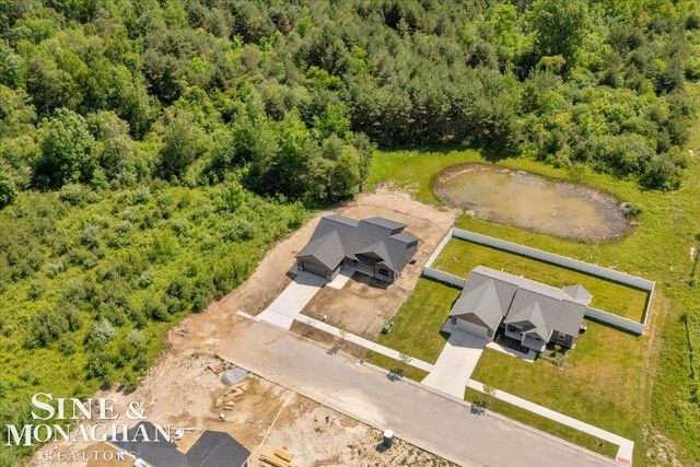183 Nevada Avenue, Marysville, MI 48040