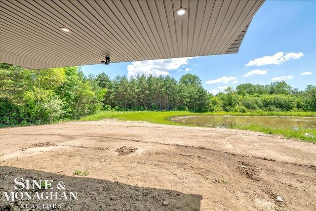 183 Nevada Avenue, Marysville, MI 48040