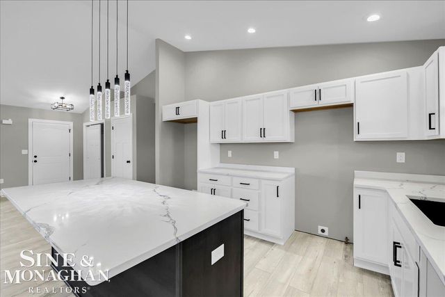 183 Nevada Avenue, Marysville, MI 48040