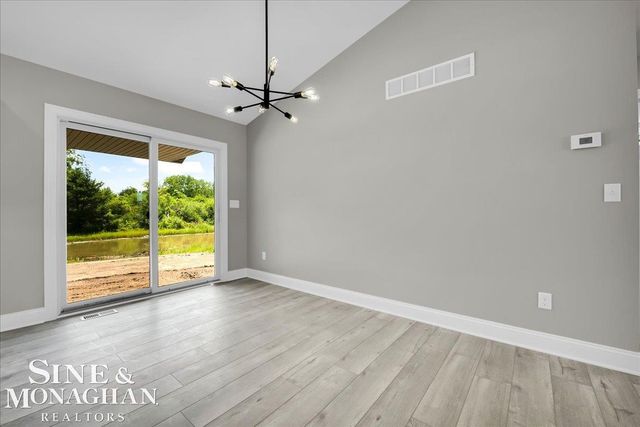 183 Nevada Avenue, Marysville, MI 48040