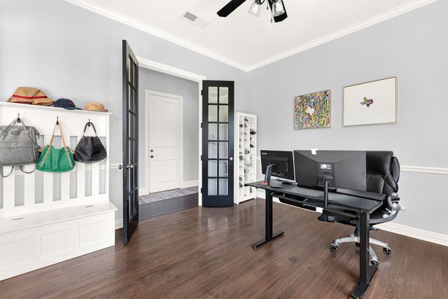 6400 VILLAGE SPRINGS Drive, Plano, TX 75024