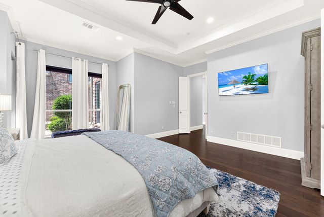 6400 VILLAGE SPRINGS Drive, Plano, TX 75024