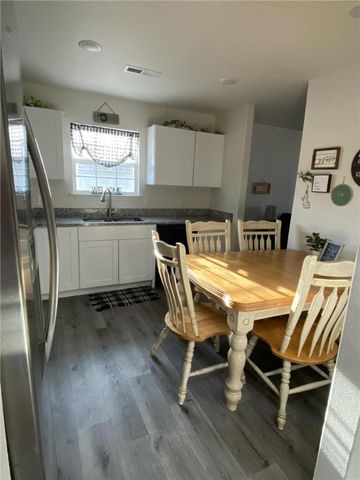 305 Estates Drive, Green Forest, AR 72638