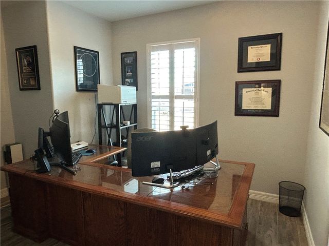 1317 Bentley Ct, Corpus Christi, TX 78418