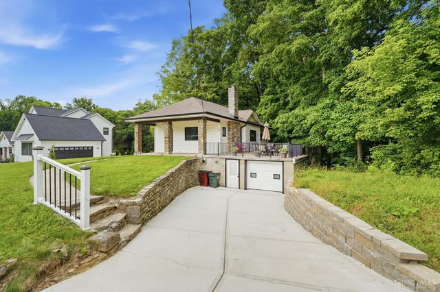 5575 Stewart Avenue, Columbia Twp, OH 45227