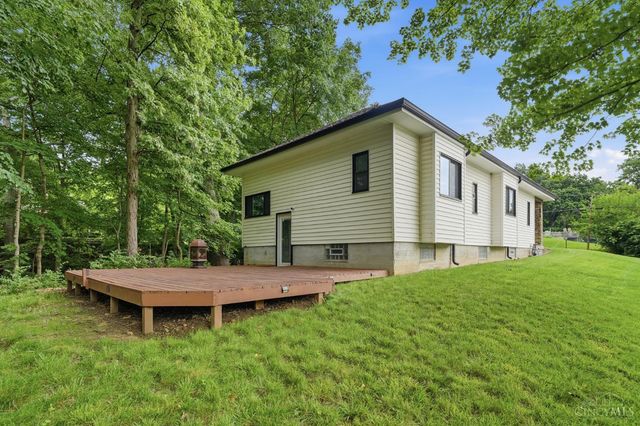 5575 Stewart Avenue, Columbia Twp, OH 45227