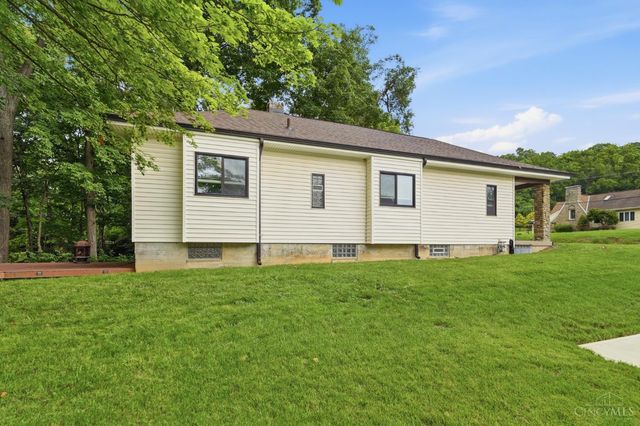 5575 Stewart Avenue, Columbia Twp, OH 45227