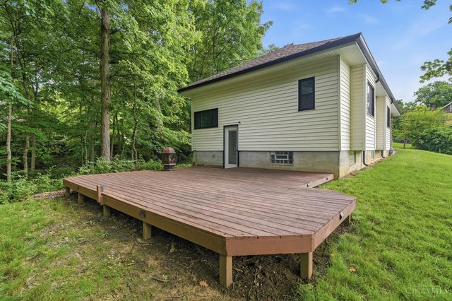 5575 Stewart Avenue, Columbia Twp, OH 45227