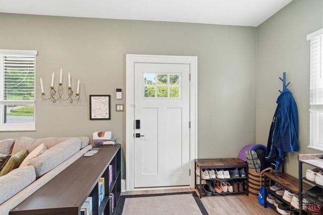 5575 Stewart Avenue, Columbia Twp, OH 45227